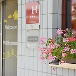 基里亚德圣艾迪安中央酒店 酒店 3*