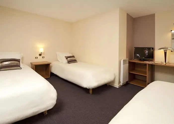 Kyriad Saint-etienne Centre 3*