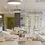 Kyriad Saint-etienne Centre 3*